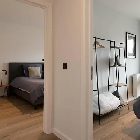 Luxueus, Ruim Op 350m Het Ostend