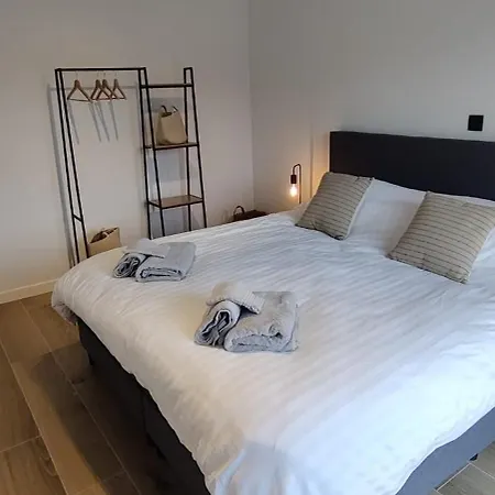 Luxueus, Ruim Op 350m Het * Ostenda