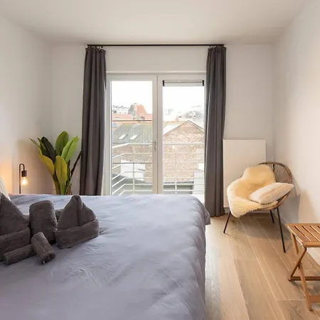 Appartement Luxueus, Ruim Op 350m Het Ostende