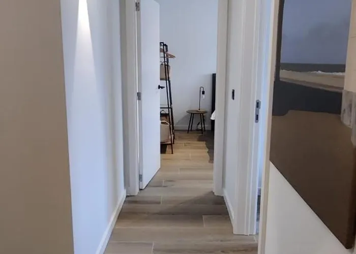 Luxueus, Ruim Op 350m Het * Ostend