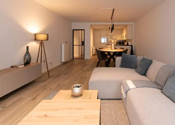 Luxueus, Ruim Op 350m Het * Ostend